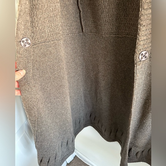 LORI Long Sweater Jacket - Picture 10 of 11